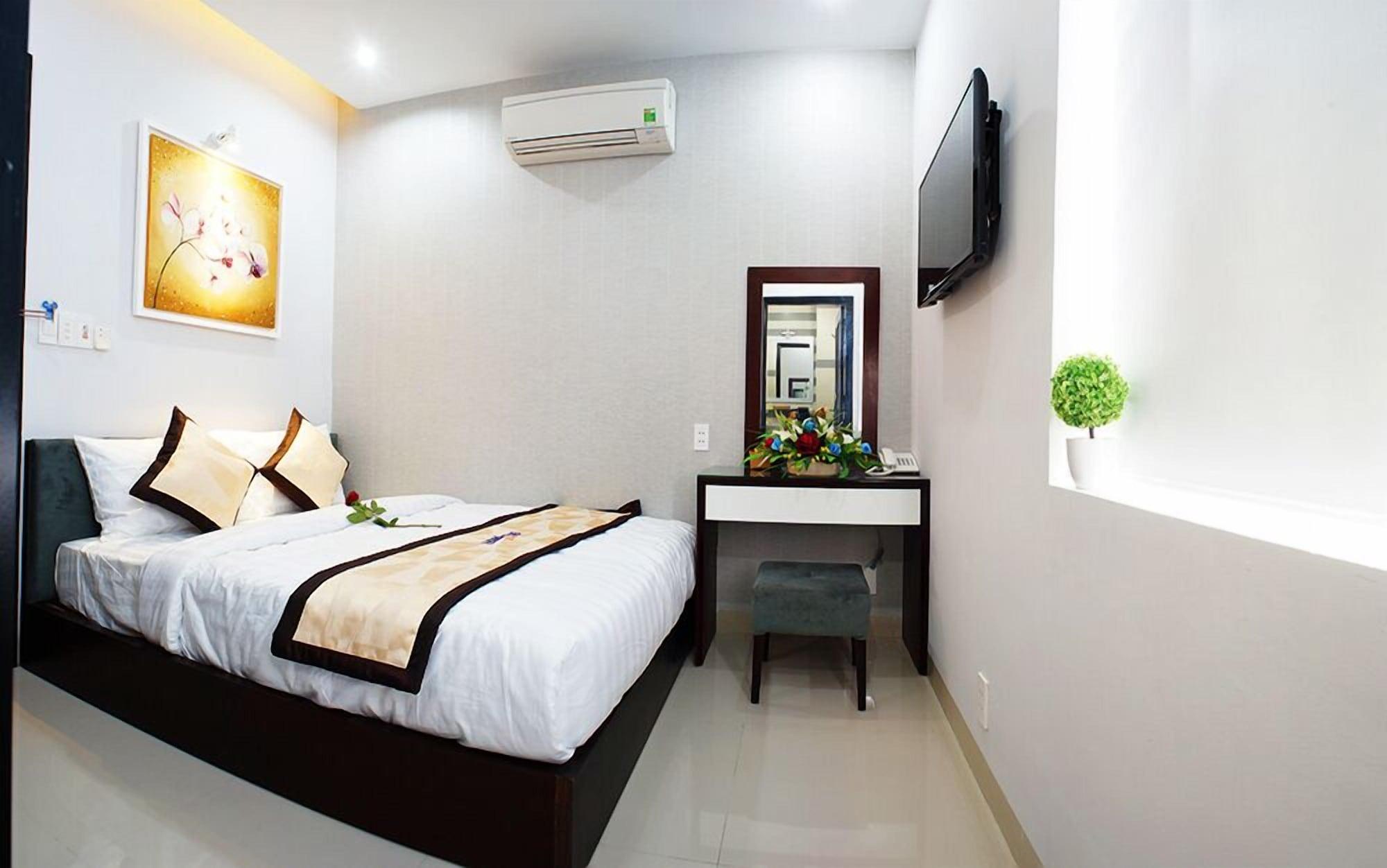 Hanoi Blue Hotel - The Water Front Da Nang Exterior foto